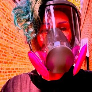 No nail polish 💅Not much make up, a lot of sweat and tears and that’s how I do!